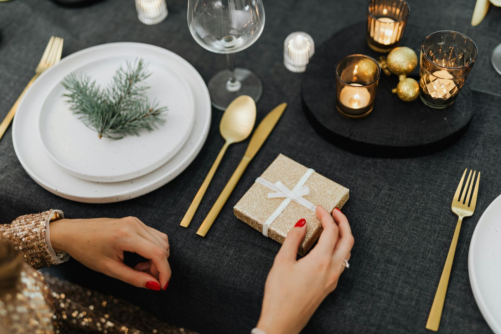 Small gift on a set table.